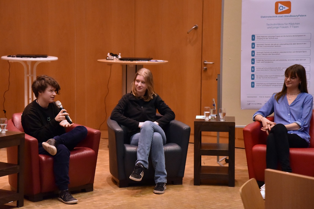 Elly spricht über die Leitlinien